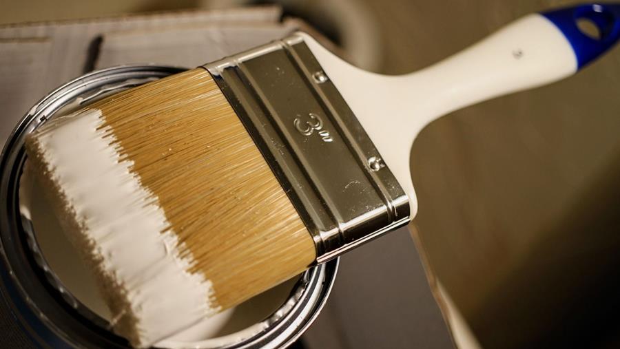 L'approvisionnement des magasins de peinture et des chantiers de construction est compromis