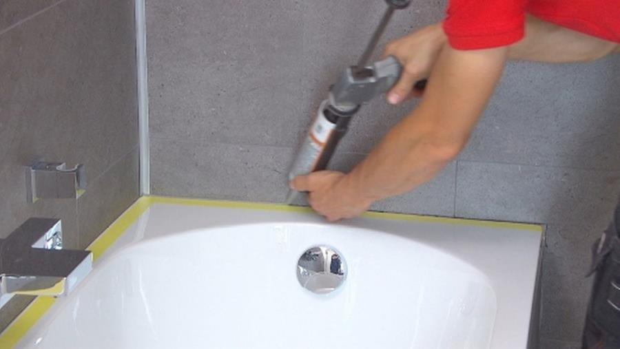 VÉRIFIEZ LES JOINTS DE VOTRE SALLE DE BAINS
