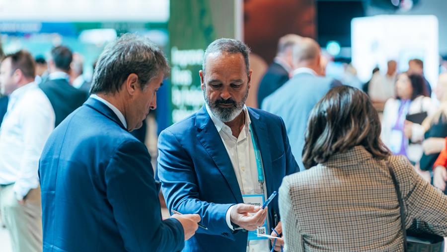 Meer dan 300 retailers op de 9e Global DIY-Summit