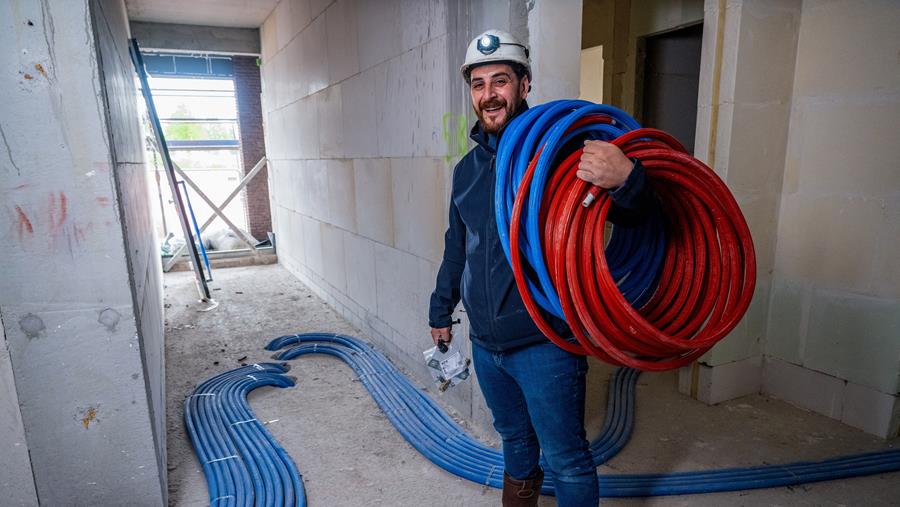 Henco lanceert populaire buizen op 25 meter rol