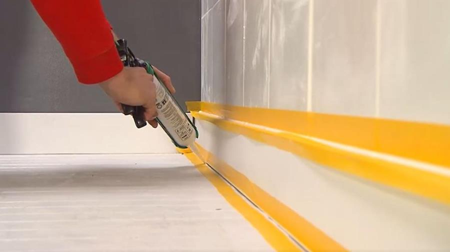 Kitten of lijmen met een koker: hoe ga je te werk?