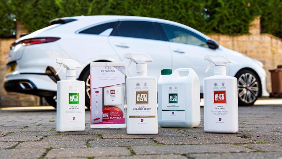 Dejan est un fournisseur complet de produits d'entretien pour voitures