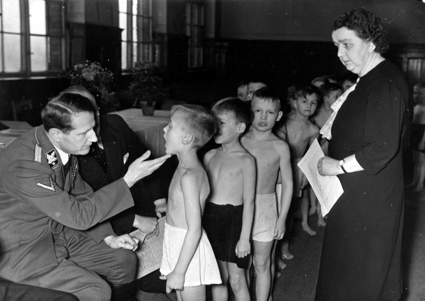 Hoe raciale doctrines leiden tot medische experimenten en vernietigingspolitiek