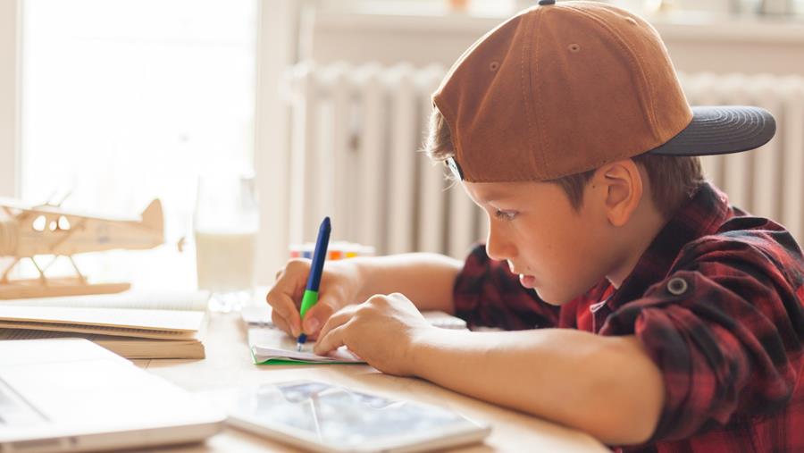 Schrijfwaren: aanbod, trends en verkooptips voor B2S 2025