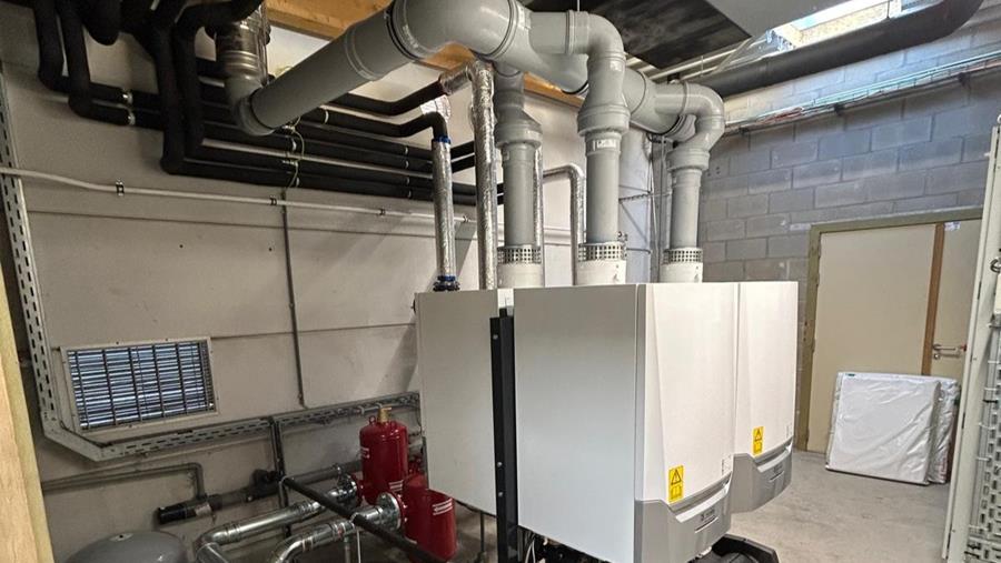 De ideale rookgasafvoer voor cascade-opstellingen