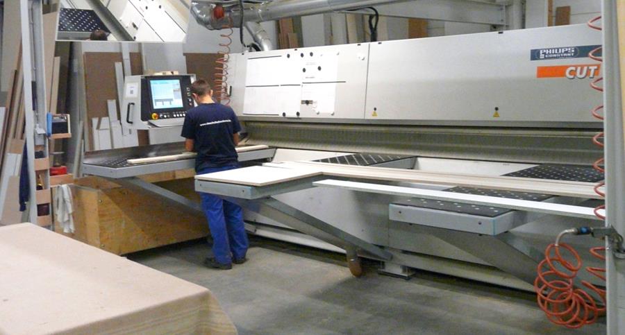 Manloze productie voor maatkasten