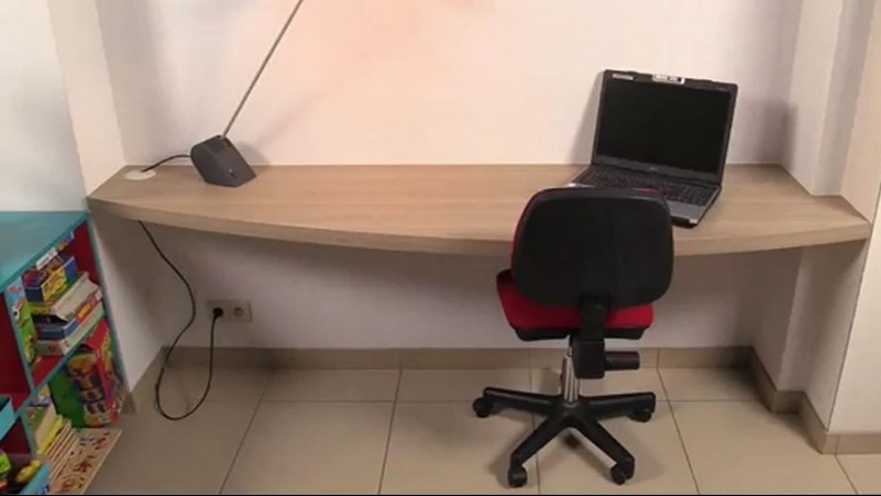 FABRIQUER UN BUREAU FLOTTANT